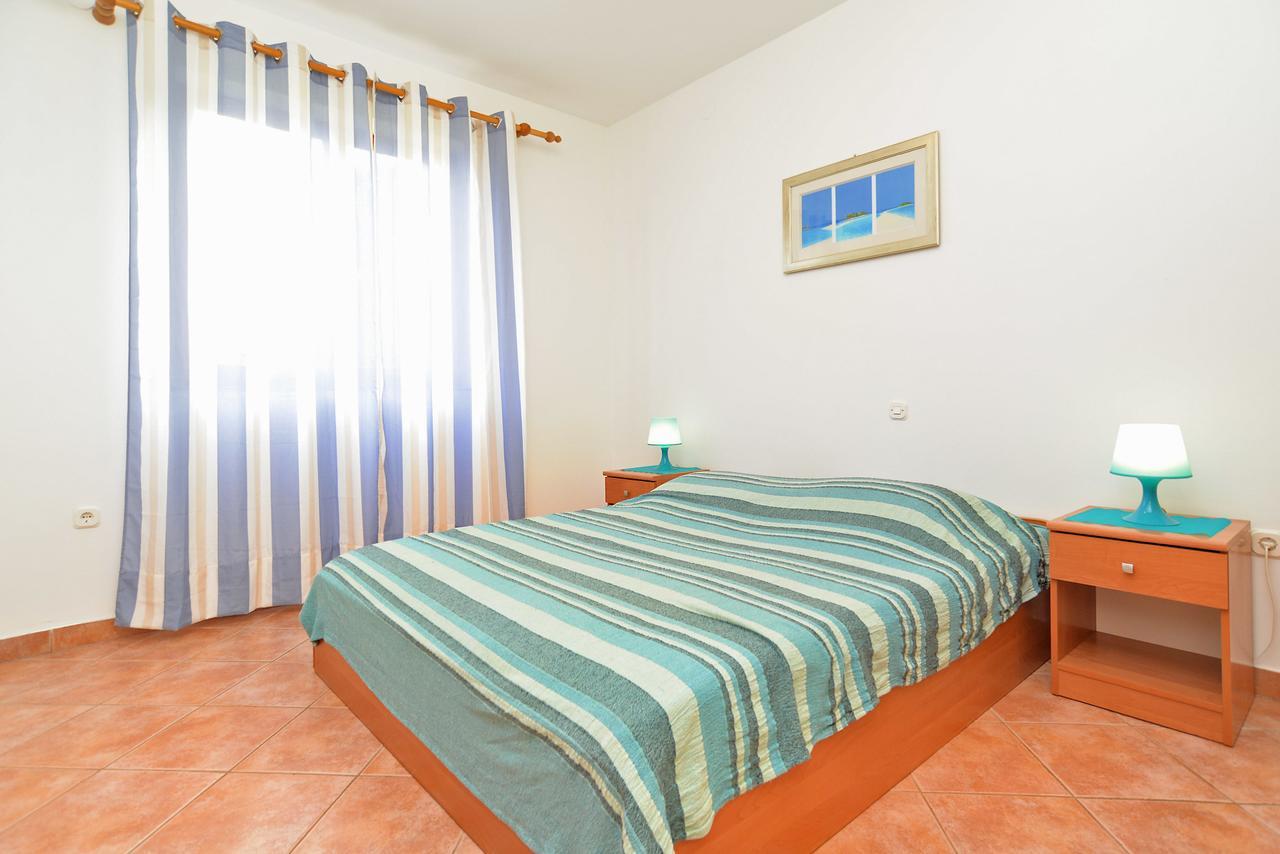Apartments Denis 344 法扎纳 外观 照片