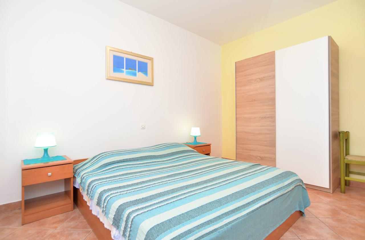 Apartments Denis 344 法扎纳 外观 照片